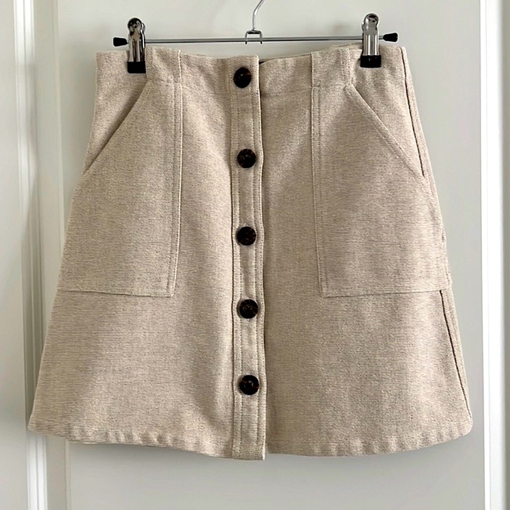 Banana Republic Tweed Button Down Cream Mini Skirt